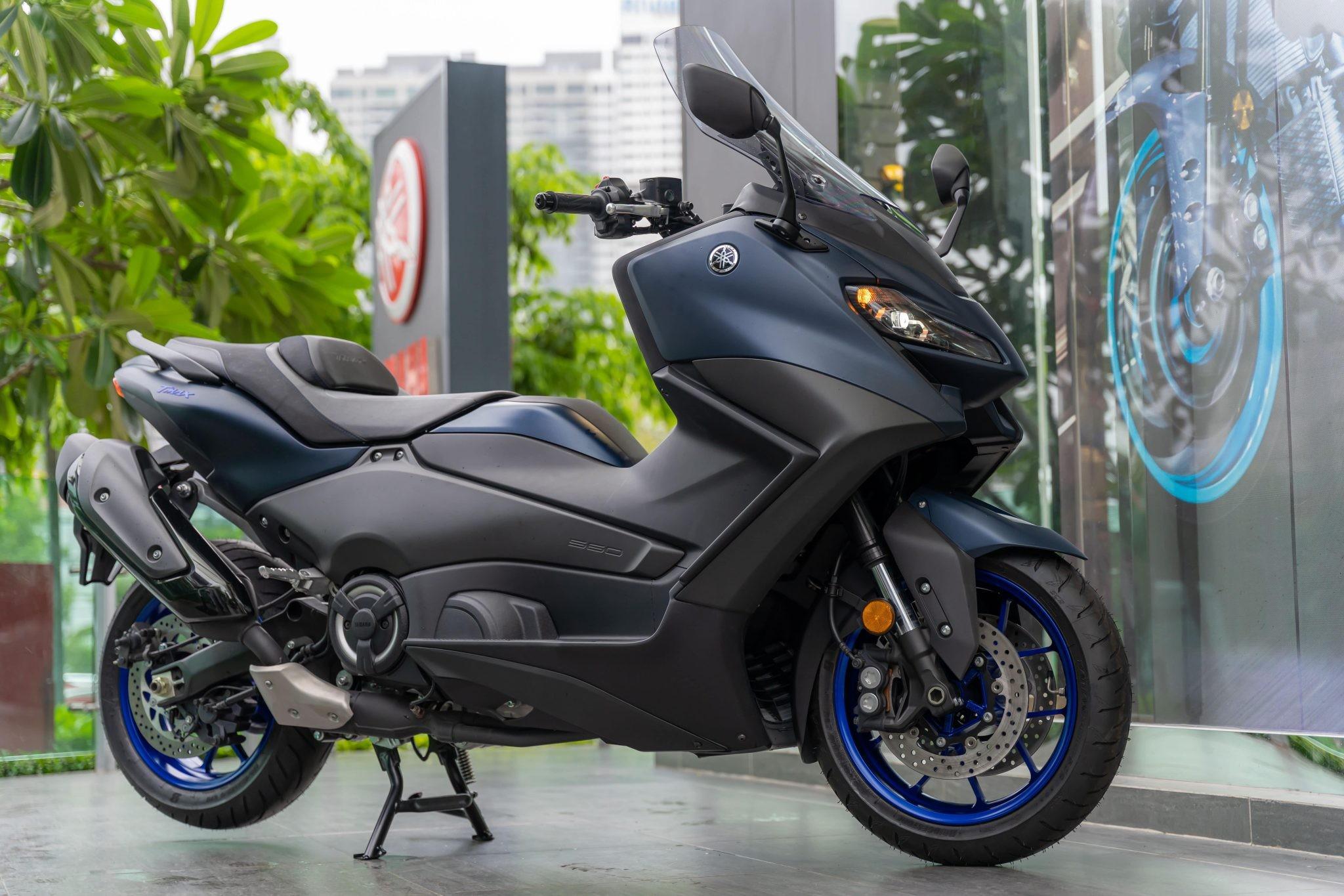 Yamaha TMAX 560 2023 giá hơn 400 triệu có gì thú vị