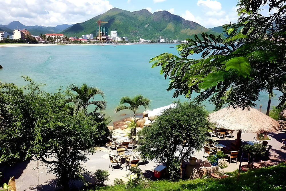 Cafe Hòn Chồng Nha Trang