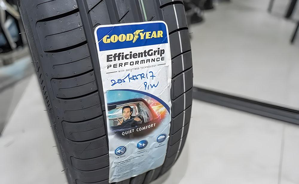 Goodyear Eagle EfficientGrip