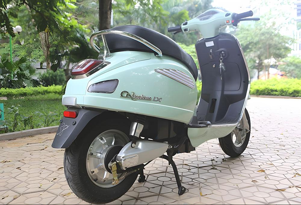 Vespa LX 15