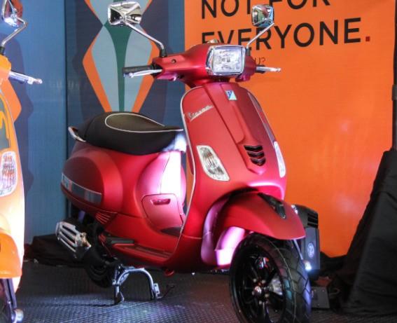 Vespa S xưa và nay tại thị trường Việt Nam có gì đặc biệt?